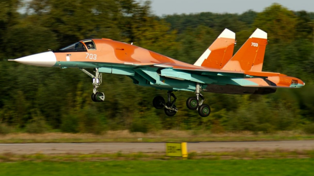 Sukhoï Su-34 qui serait destiné à l'Algérie (Via X)