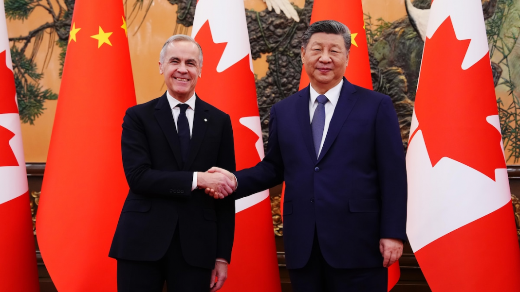 Le premier ministre Mark Carney rencontre le président chinois Xi Jinping, à Pékin, le vendredi 16 janvier 2026. Photo : La Presse canadienne / Sean Kilpatrick